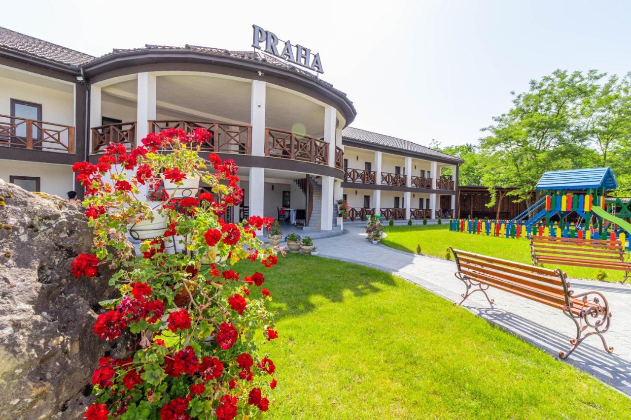 Praha Hotel Solotvyno Ngoại thất bức ảnh