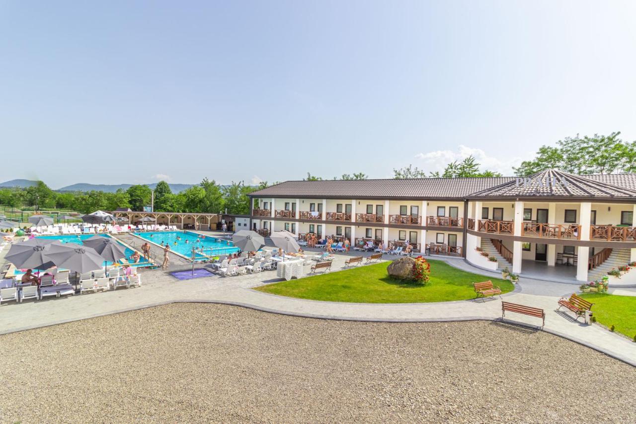 Praha Hotel Solotvyno Ngoại thất bức ảnh