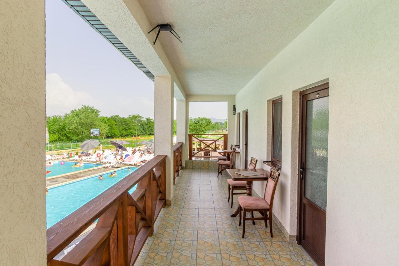 Praha Hotel Solotvyno Ngoại thất bức ảnh