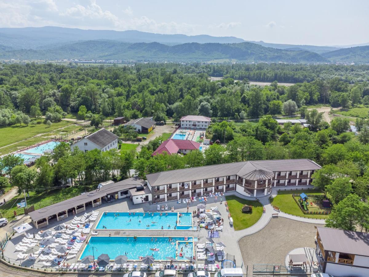 Praha Hotel Solotvyno Ngoại thất bức ảnh